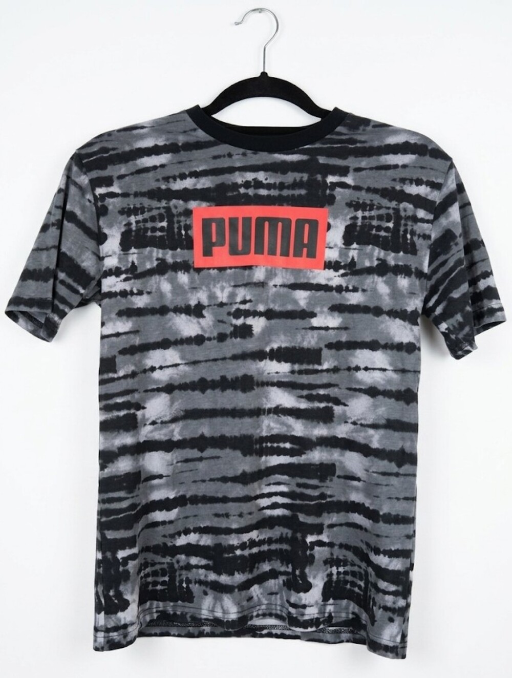 PUMA Boys Grey & Black Tie Dye Graphic T-Shirt - Size Large (14-16)